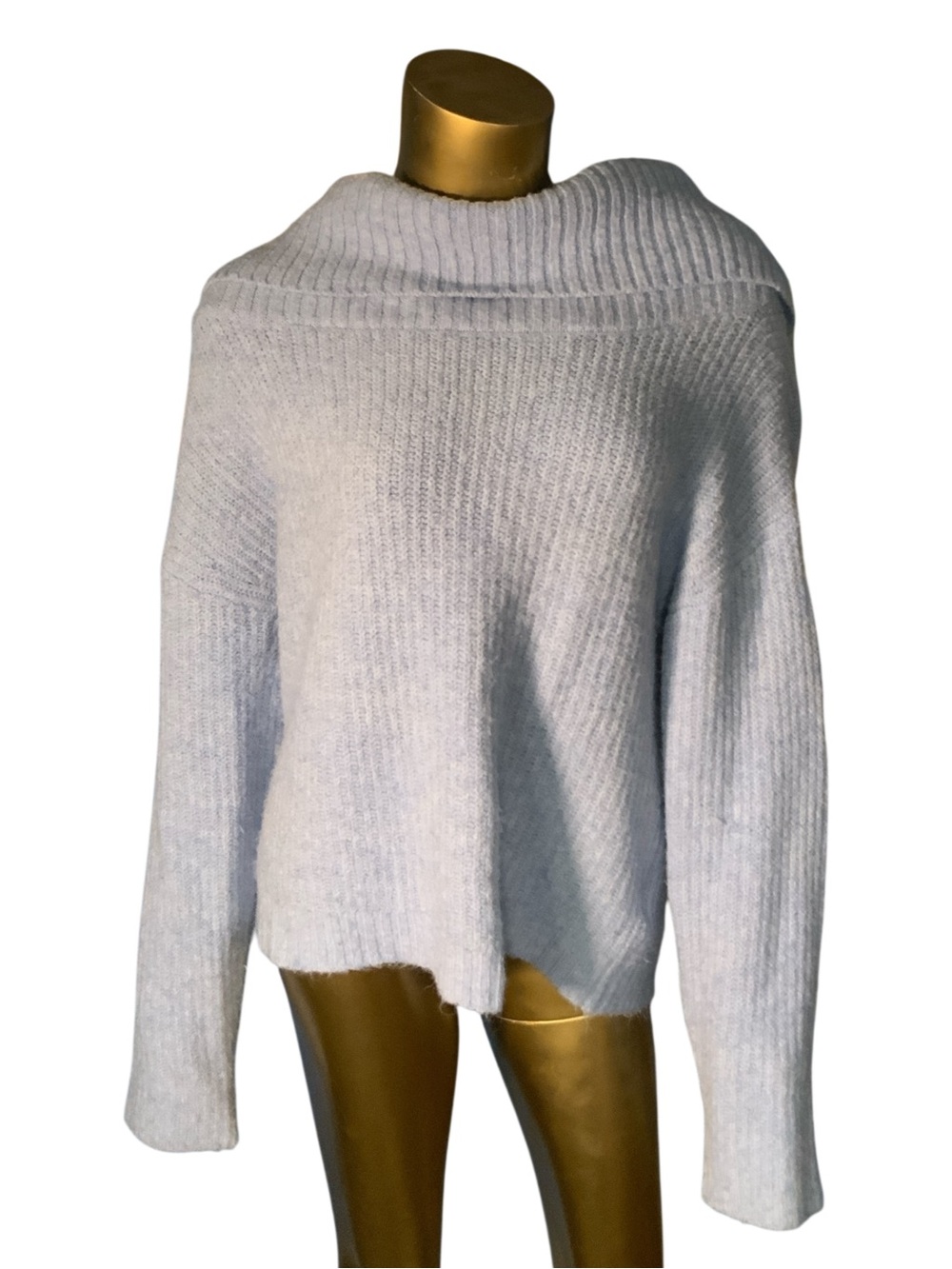 GUESS Los Angeles Light Blue Ribbed Off-The-Shoulder Sweater
